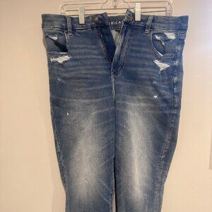 NWT- American Eagle Dream Jean Size 14